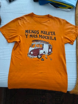 Camiseta Naranja Furgoneta Volkswagen