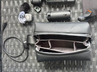 DJI Osmo Pocket 4 Creator Combo