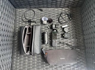 DJI Osmo Pocket 4 Creator Combo