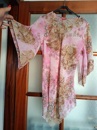 Copricostume fantasia rosa e beige