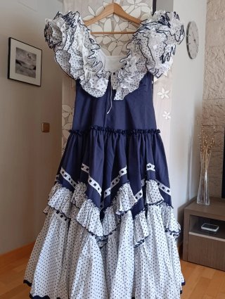 Traje de flamenca Manuela Macias
