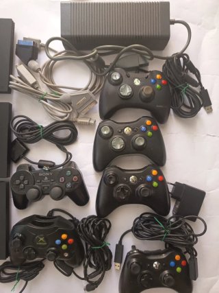 Lotto Console PS2 Xbox Controller non funzionanti