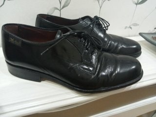 Zapatos de piel Martinelli negros