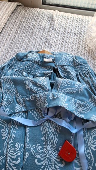Falda Baturra azul con estampados en blanco