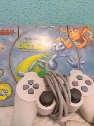 Consola PlayStation 1 Bichos