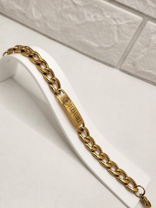 Pulsera esclava apellido Fernández