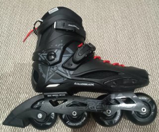 Patines Rollerblade RB 80 Talla 43 + Pack