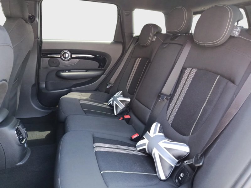 MINI Clubman 2016, foto 14