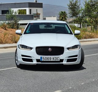 Jaguar XE 2018