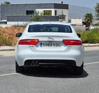 Jaguar XE 2018