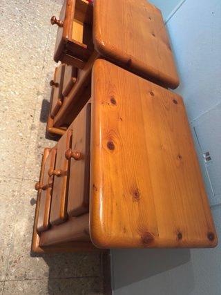 Mesitas de noche de madera
