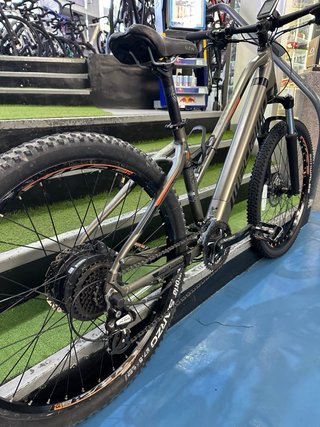 Megamo Kinetic 27.5 Eléctrica