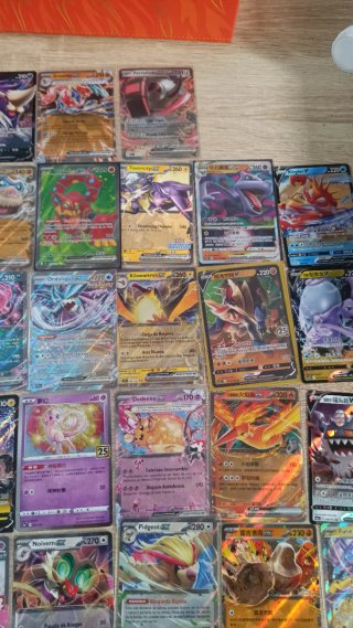 Lote Cartas Pokémon Giratina, Noibat, Zygarde