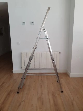 Escalera Tijera Aluminio ARTUB 6 Peldaños