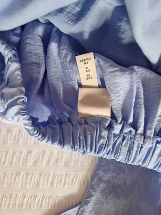 Vestido H&M azul volantes