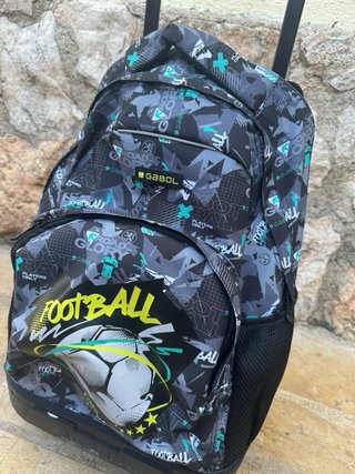Mochila con carro y diseño de fútbol