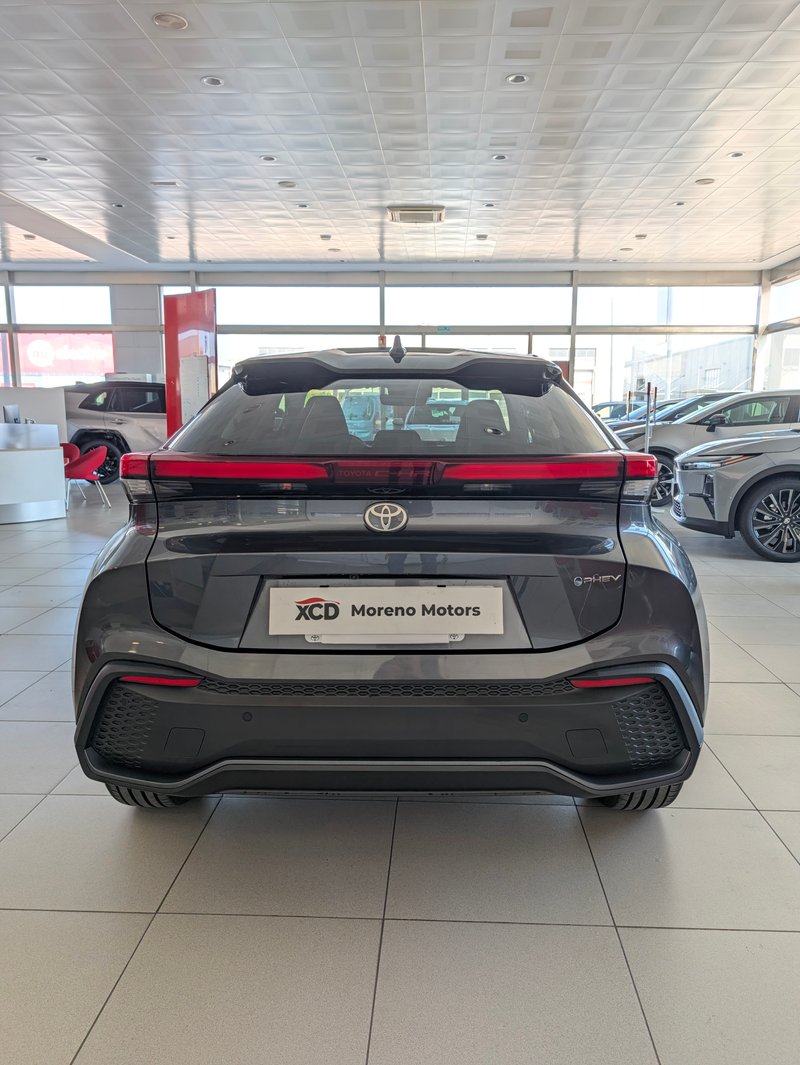 Toyota C-HR 2024, foto 3