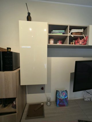Mobile soggiorno beige e grigio