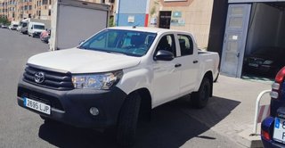 Toyota Hilux TOYOTA Hilux 2.4 D4D Cabina Doble GX TOYOTA Hilux 2.4 D4D Cabina Doble GX