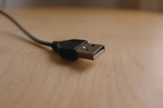 Foco LED Aro Móvil con Pinza