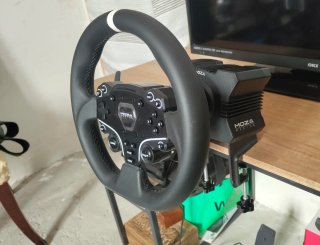 Moza R5: Base, Volante y Pedales SR-P Lite