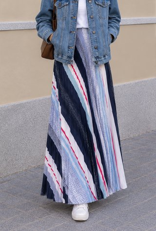 Falda plisada NUEVA de estampado multicolor