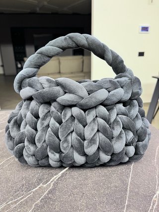 Crochet Bag in velluto antracite