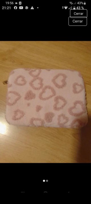 Funda rosa con corazones