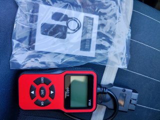Escáner OBD II V100 para coche