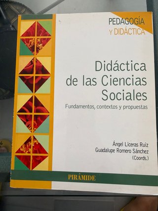 Didáctica de las ciencias sociales fundamentos,...