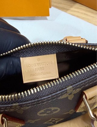 Louis Vuitton Nano Speedy Marrón
