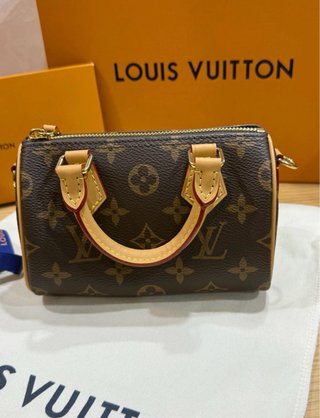 Louis Vuitton Nano Speedy Marrón