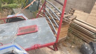 Remolque plataforma rojo