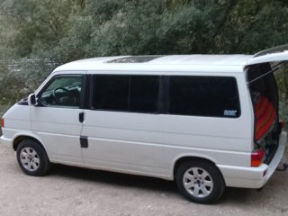 VW Volkswagen Multivan 1994. Motor nuevo