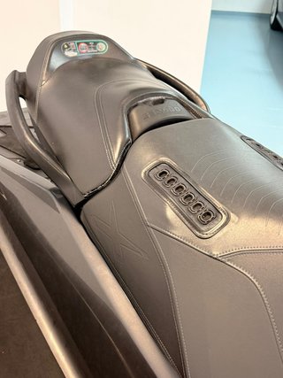 Moto Acuática Sea-Doo 300 CV 2022