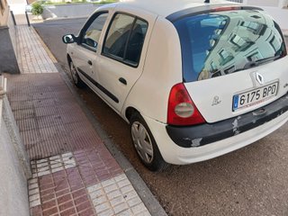 Renault Clio 2001