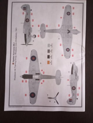 AIRFIX*MAQUETA AVION HAWKER HURRICAME MK.I TROPIC