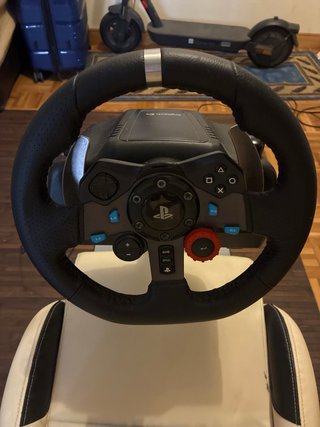 Silla Playseat Evolution Blanca + volante logitech