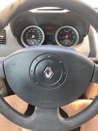 Renault Megane 1.4 16v 98cv 2003