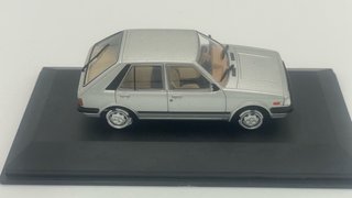 (!!) Mazda 323 Mk6 - Ixo Grecia 1/43
