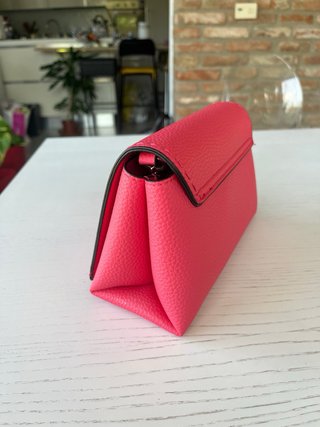 Borsetta Guess rosa nuova