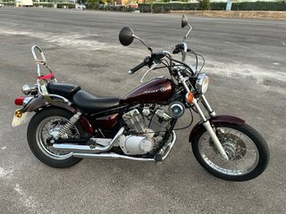 Yamaha XV250 Granate 2009