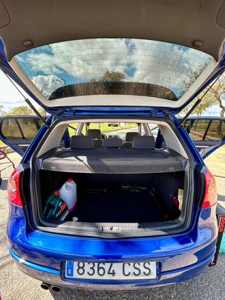 Volkswagen Golf 2004