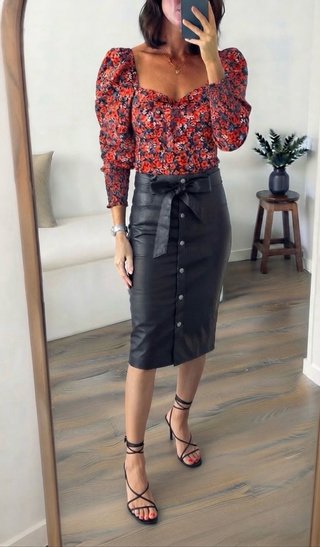 Falda Midi Polipiel Negra Stradivarius Talla XS