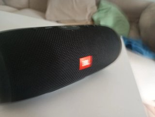 2 x JBL Charge 3 con funda