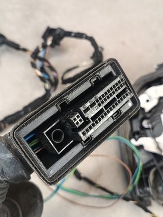 Cerradura Puerta Derecha Completa BMW 7281934