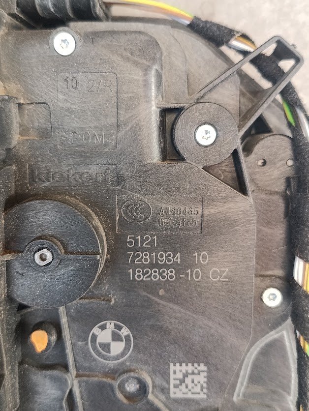 Cerradura Puerta Derecha Completa BMW 7281934