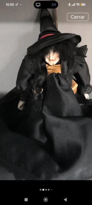 Bruja de porcelana