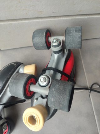 Patines Hockey Reno Negro/Rojo