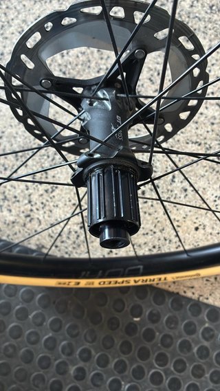 Rodas DT Swiss CRC 1400 Carbon